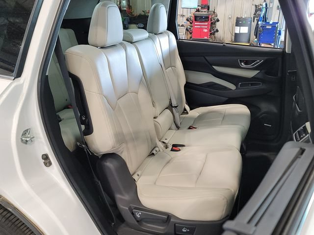 Used 2022 Subaru Ascent Limited w/ Technology Package AWD/4WD image 26