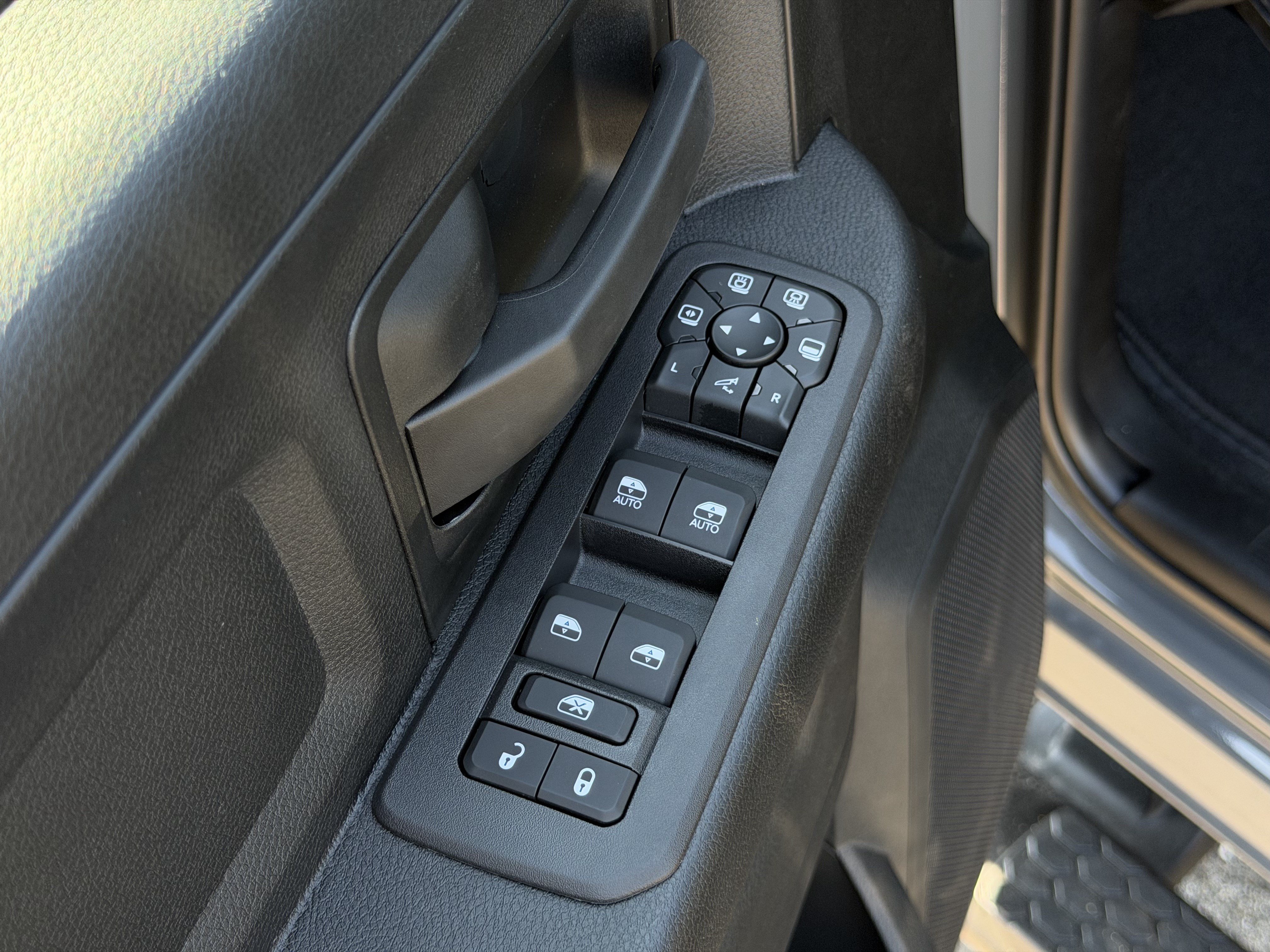 New 2027 RAM 2500 Tradesman AWD/4WD image 16