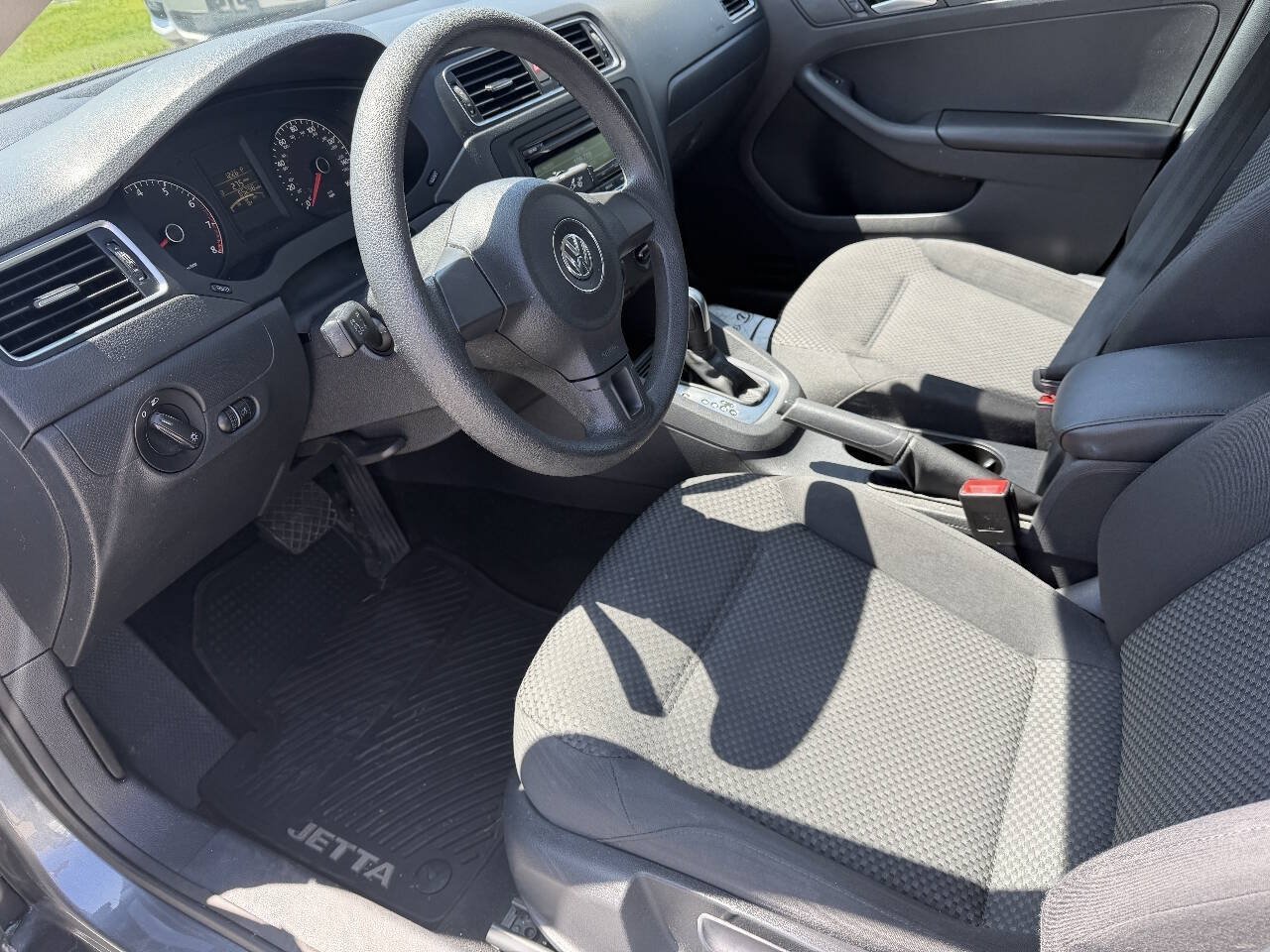 Used 2014 Volkswagen Jetta S FWD image 11