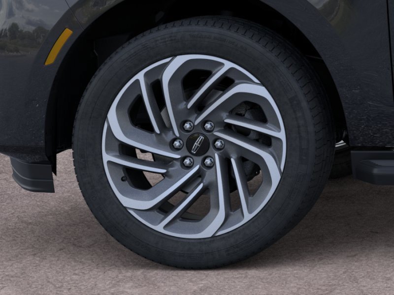 New 2026 Lincoln Navigator Premiere AWD/4WD image 19