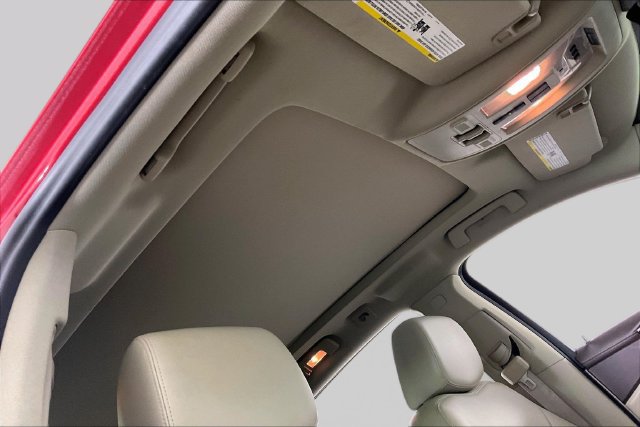 Used 2013 Cadillac SRX Luxury FWD image 14