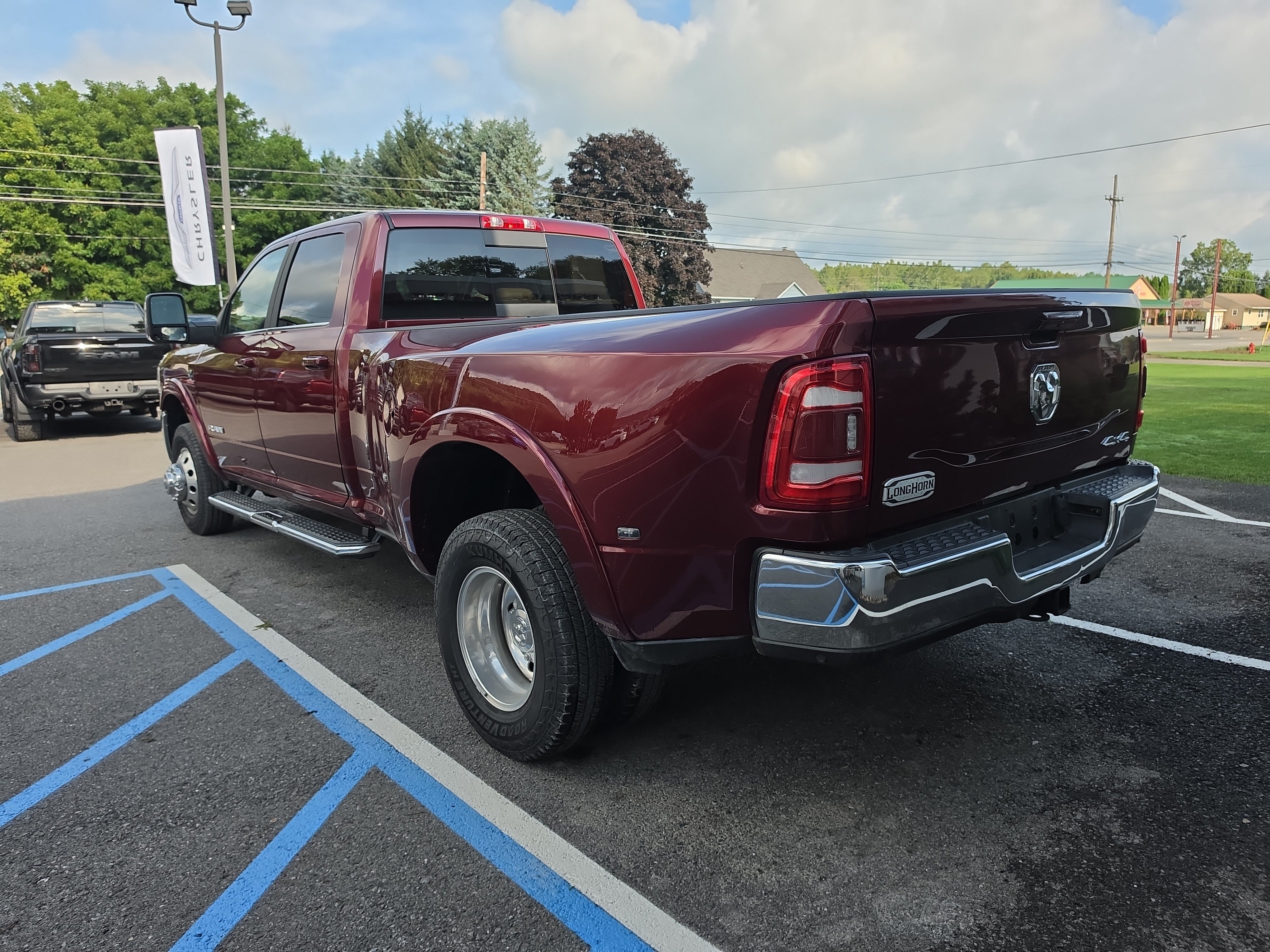 Used 2024 RAM 3500 Limited w/ Safety Group AWD/4WD image 6