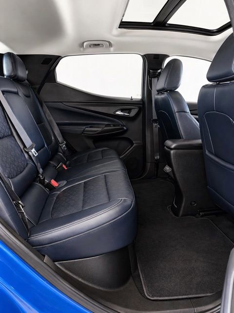 Used 2023 Chevrolet Bolt EUV Premier w/ Sun & Sound Package FWD image 16