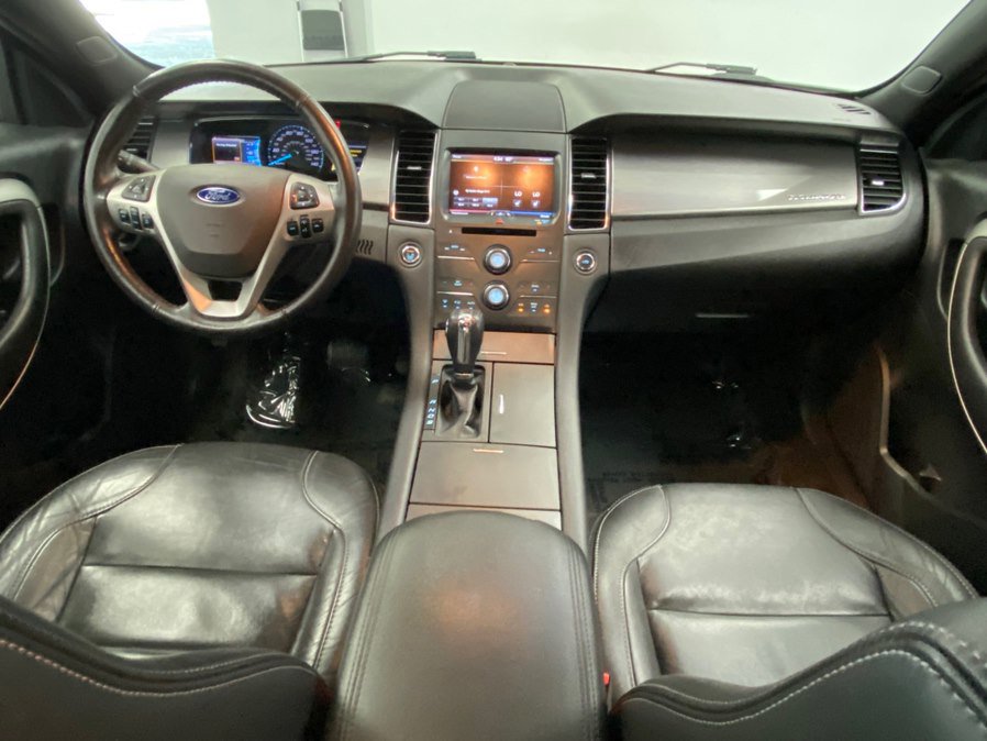 Used 2015 Ford Taurus SEL w/ Equipment Group 201A FWD image 27