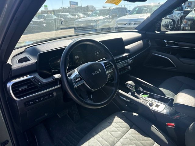Used 2023 Kia Telluride EX X-Line AWD/4WD image 11