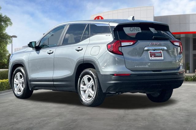 Used 2024 GMC Terrain SLE FWD image 6