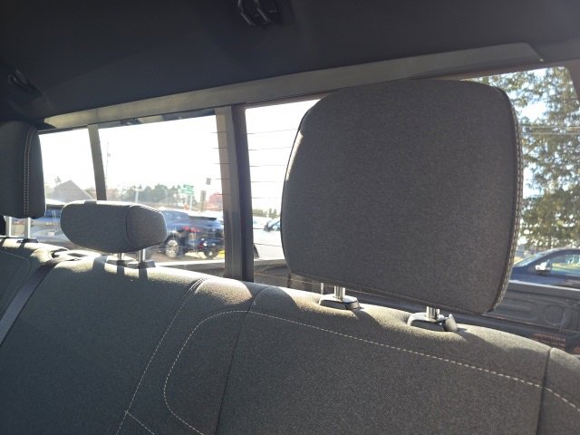 Used 2024 RAM 2500 Tradesman w/ Chrome Appearance Group image 12