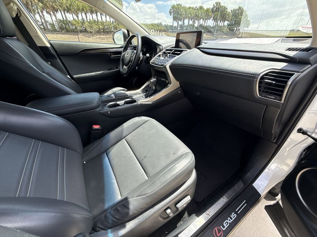 Used 2018 Lexus NX 300 FWD image 15
