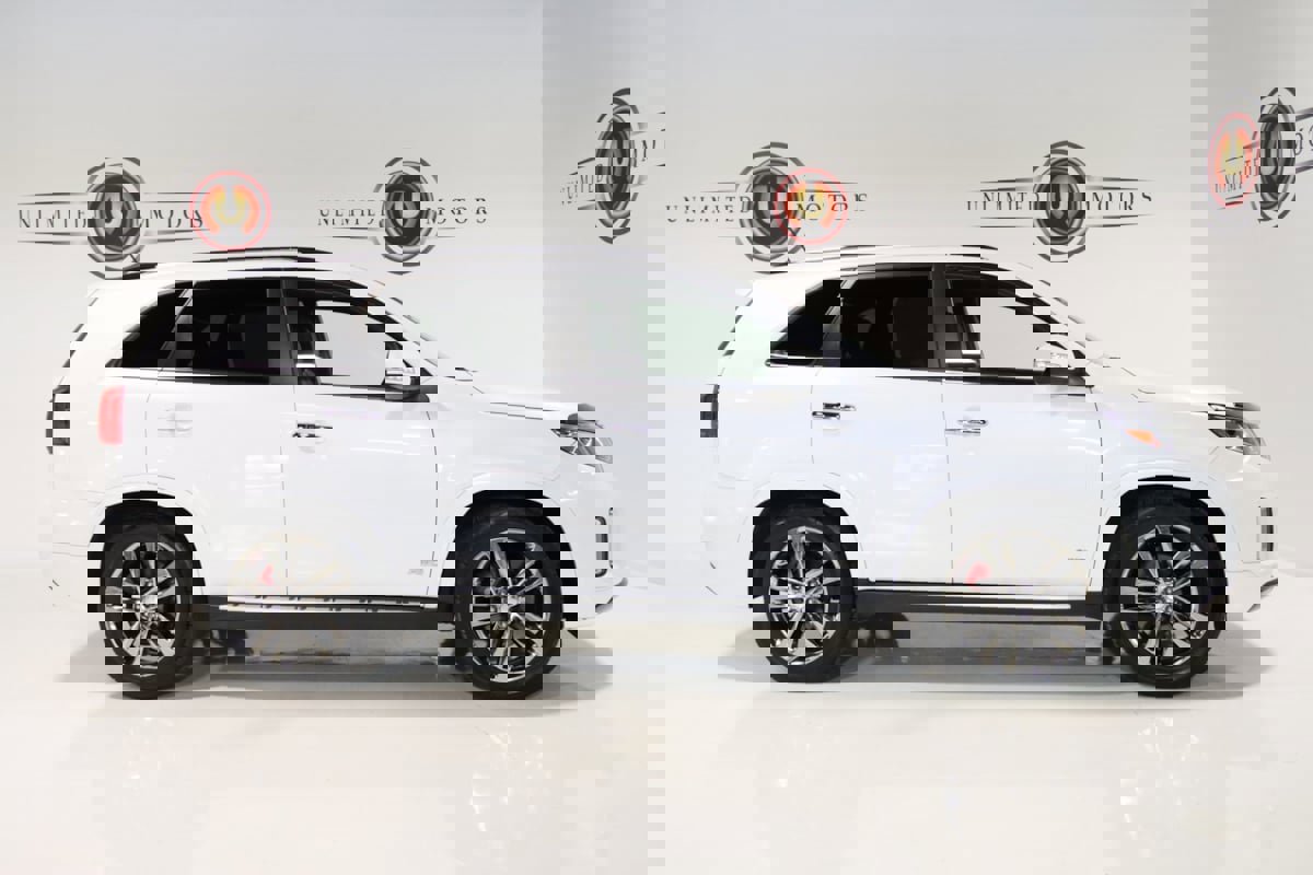 Used 2014 Kia Sorento SX w/ 3rd Row Package image 37