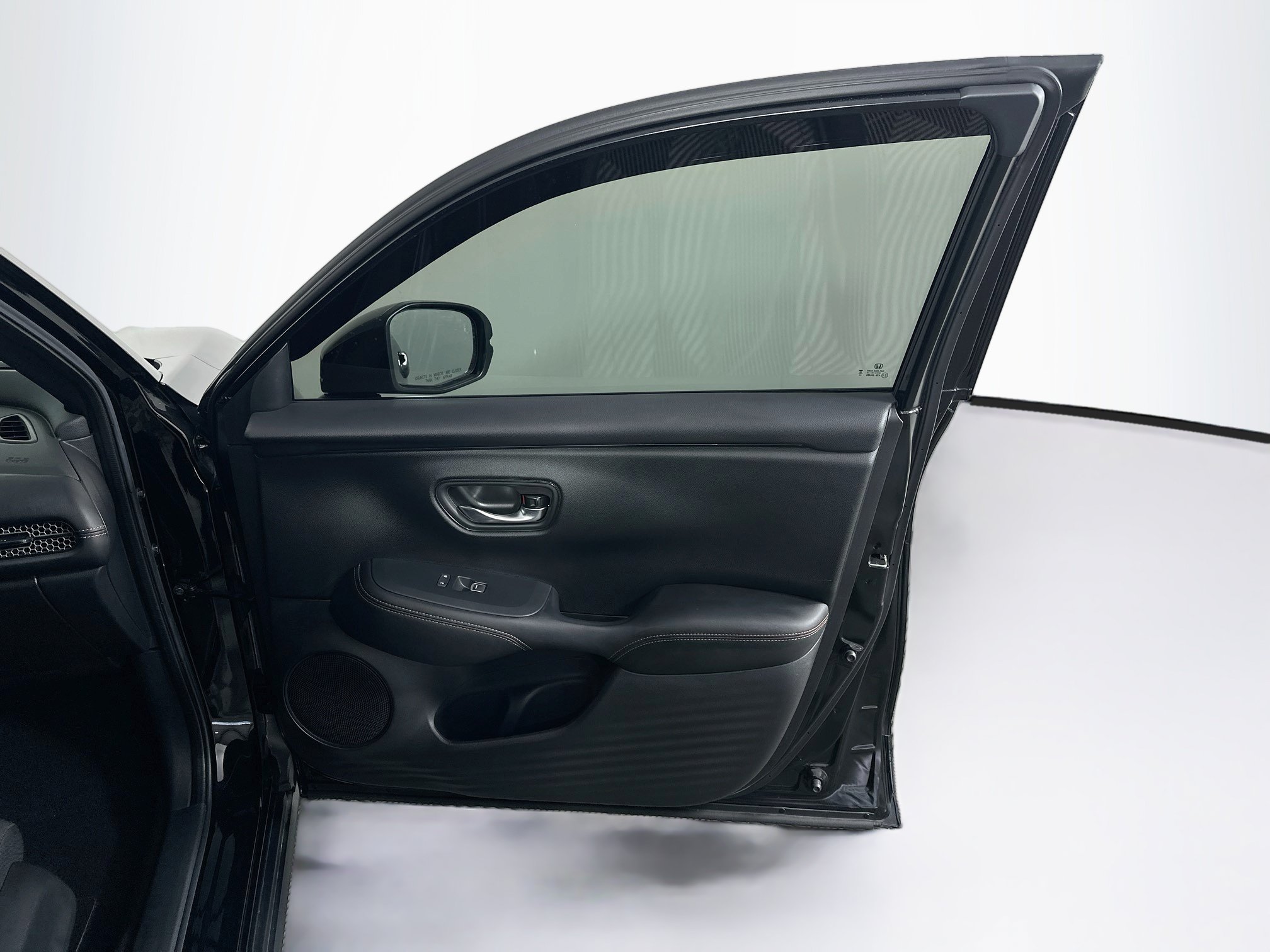 Used 2026 Honda HR-V Sport image 32