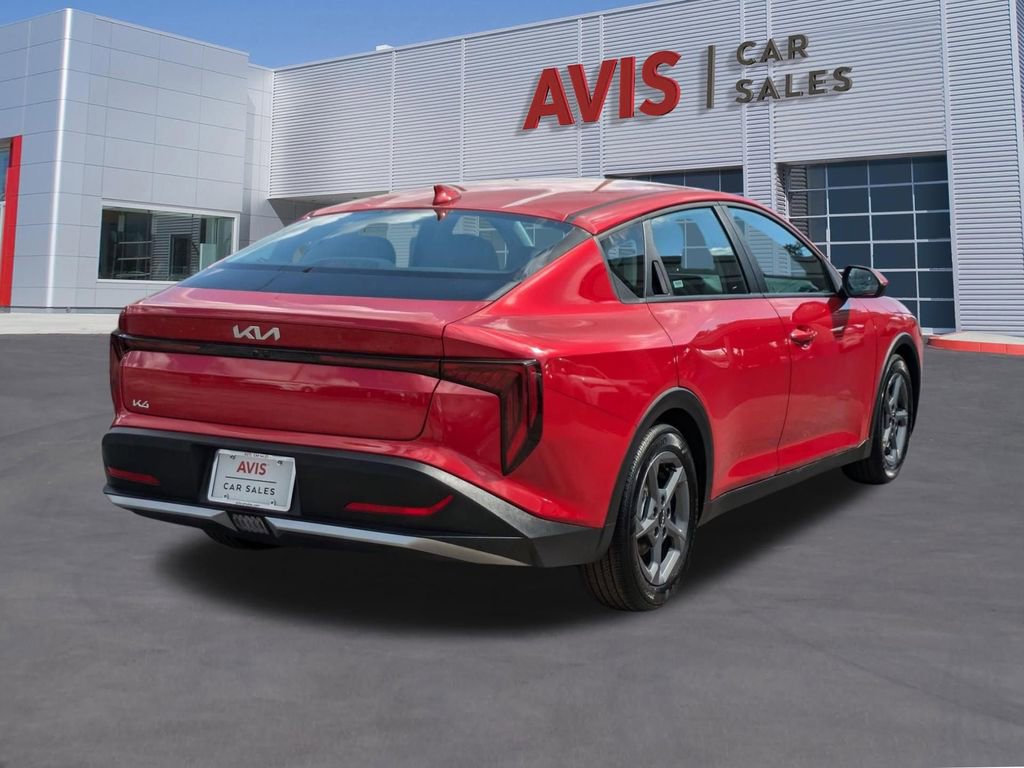 Used 2025 Kia K4 LXS image 6