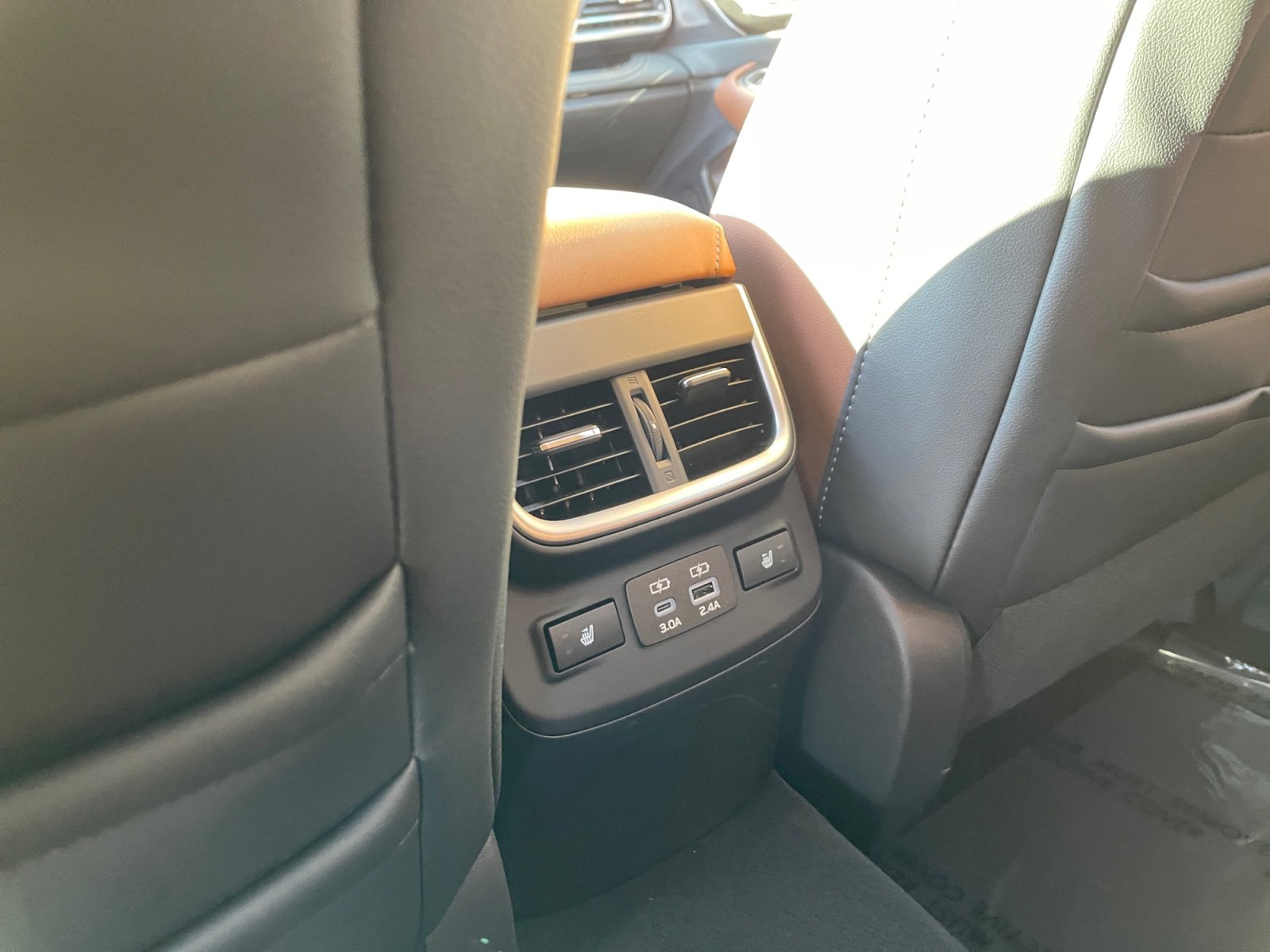 Used 2025 Subaru Outback Touring image 23