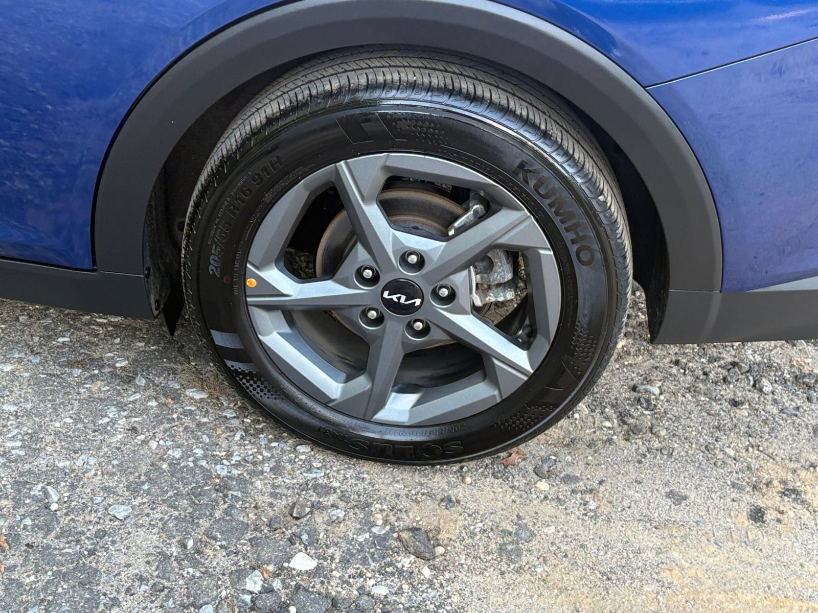 Used 2025 Kia K4 FWD image 28
