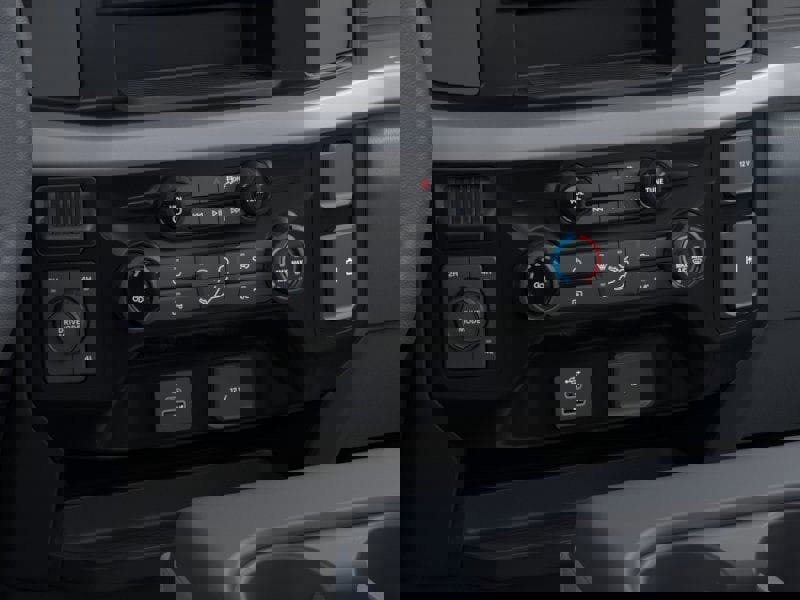 New 2025 Ford F450 XL w/ XL Chrome Package image 37