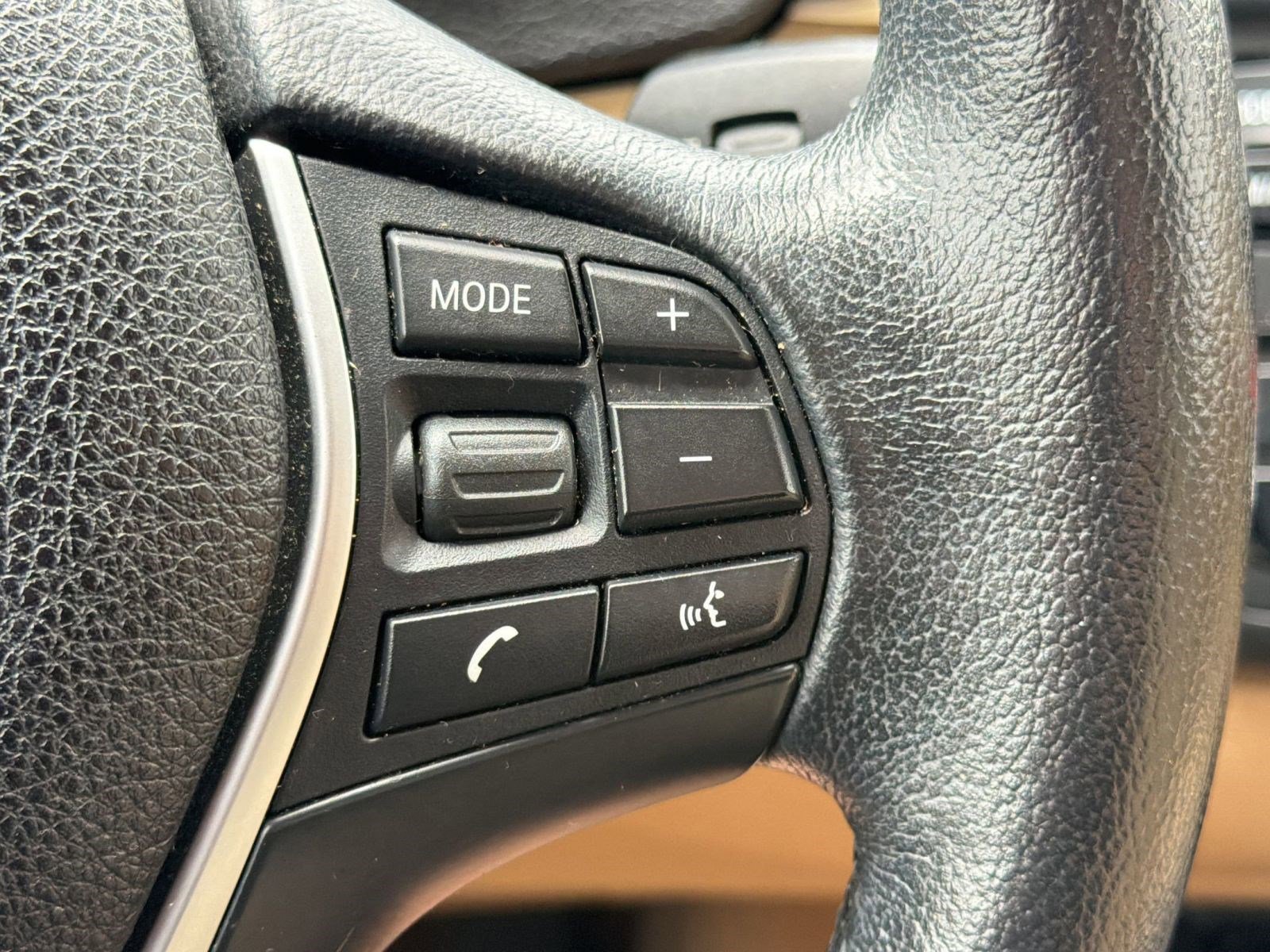 Used 2015 BMW 328i Sedan RWD image 27