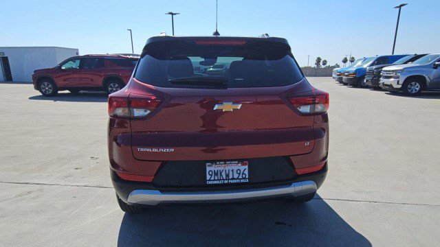 Used 2024 Chevrolet TrailBlazer LT w/ Convenience Package FWD image 7