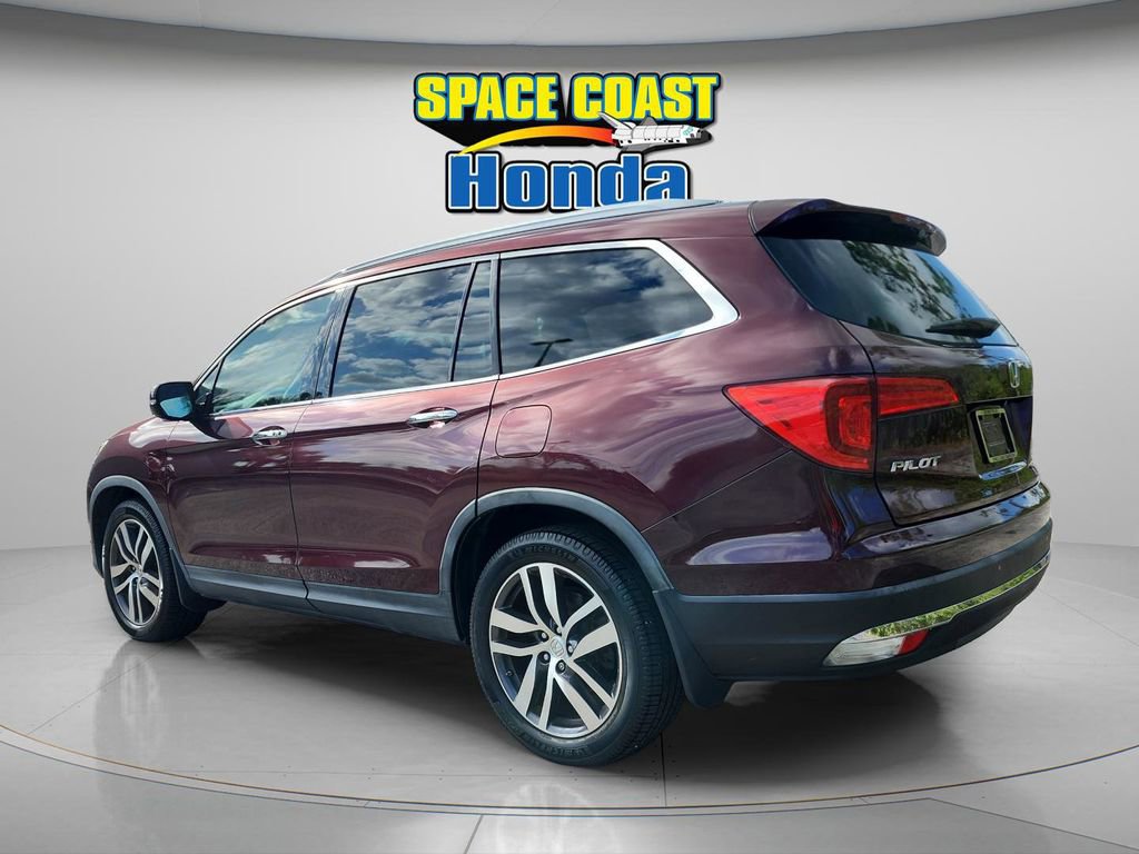 Used 2017 Honda Pilot Touring image 5