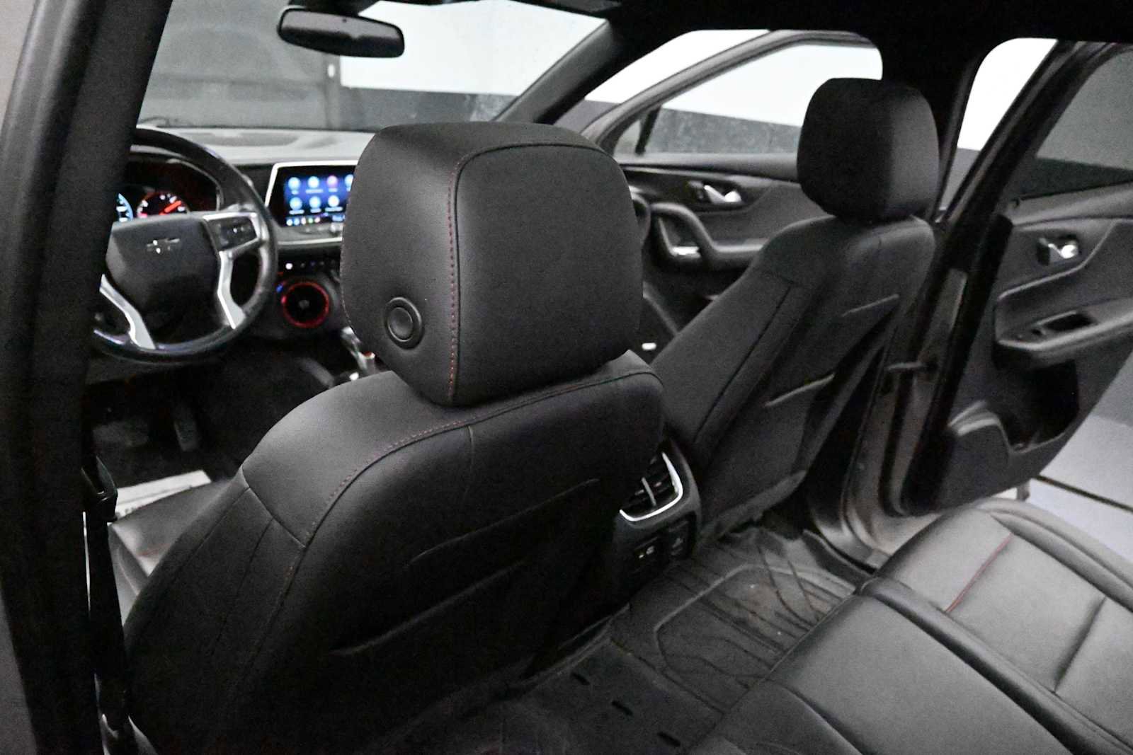 Used 2021 Chevrolet Blazer RS w/ Enhanced Convenience Package AWD/4WD image 28