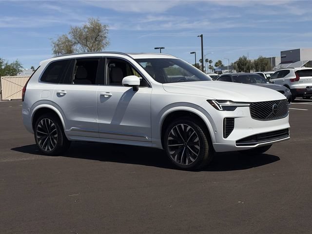 New 2026 Volvo XC90 T8 Plus w/ Protection Package AWD/4WD image 4