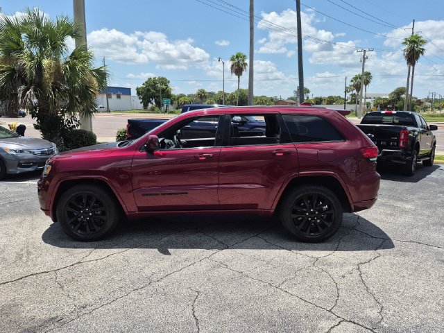 Used 2019 Jeep Grand Cherokee Altitude AWD/4WD image 8