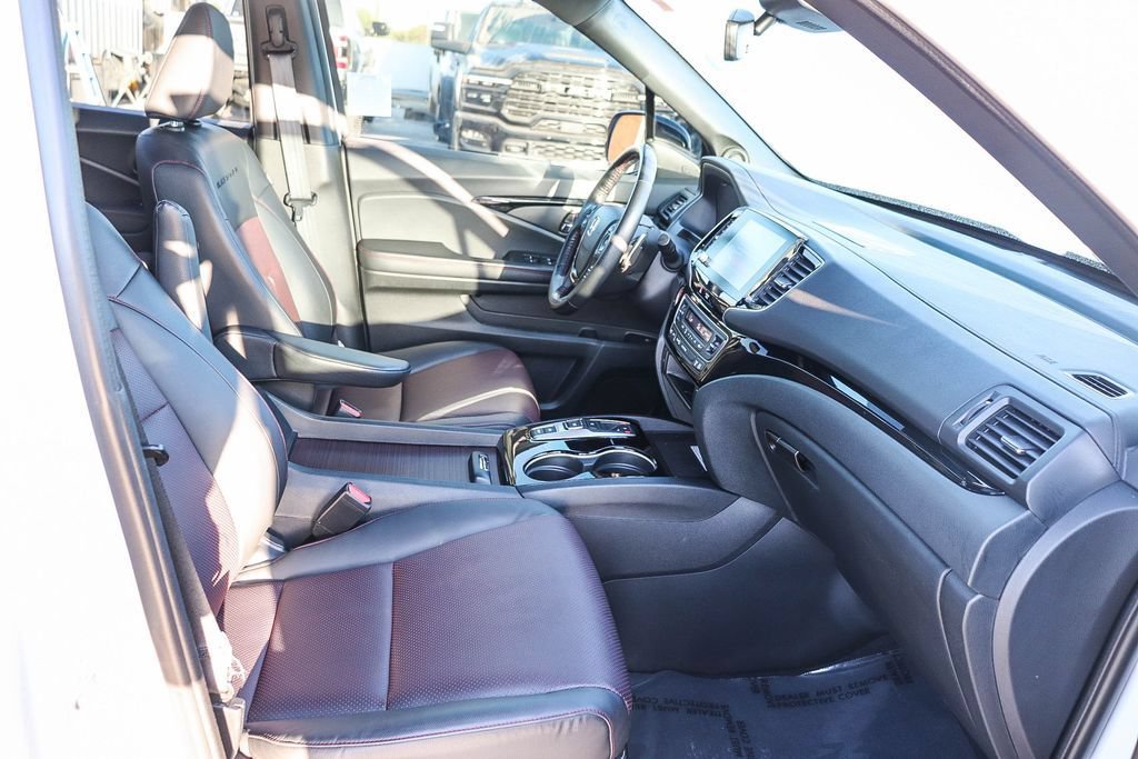 Used 2022 Honda Ridgeline Black Edition image 21