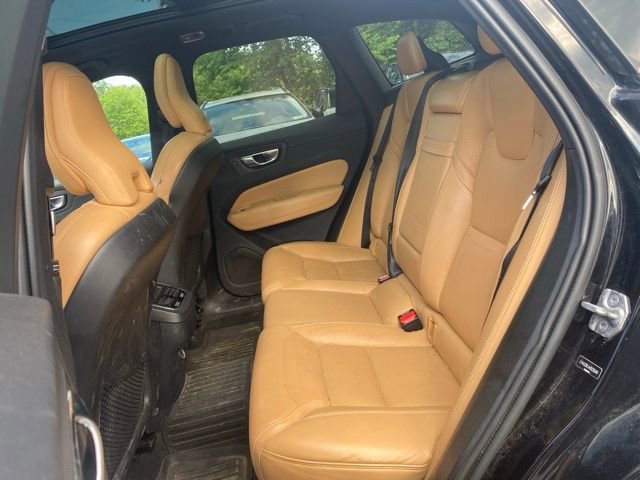 Used 2019 Volvo XC60 T6 Inscription w/ Protection Package Premier AWD/4WD image 11