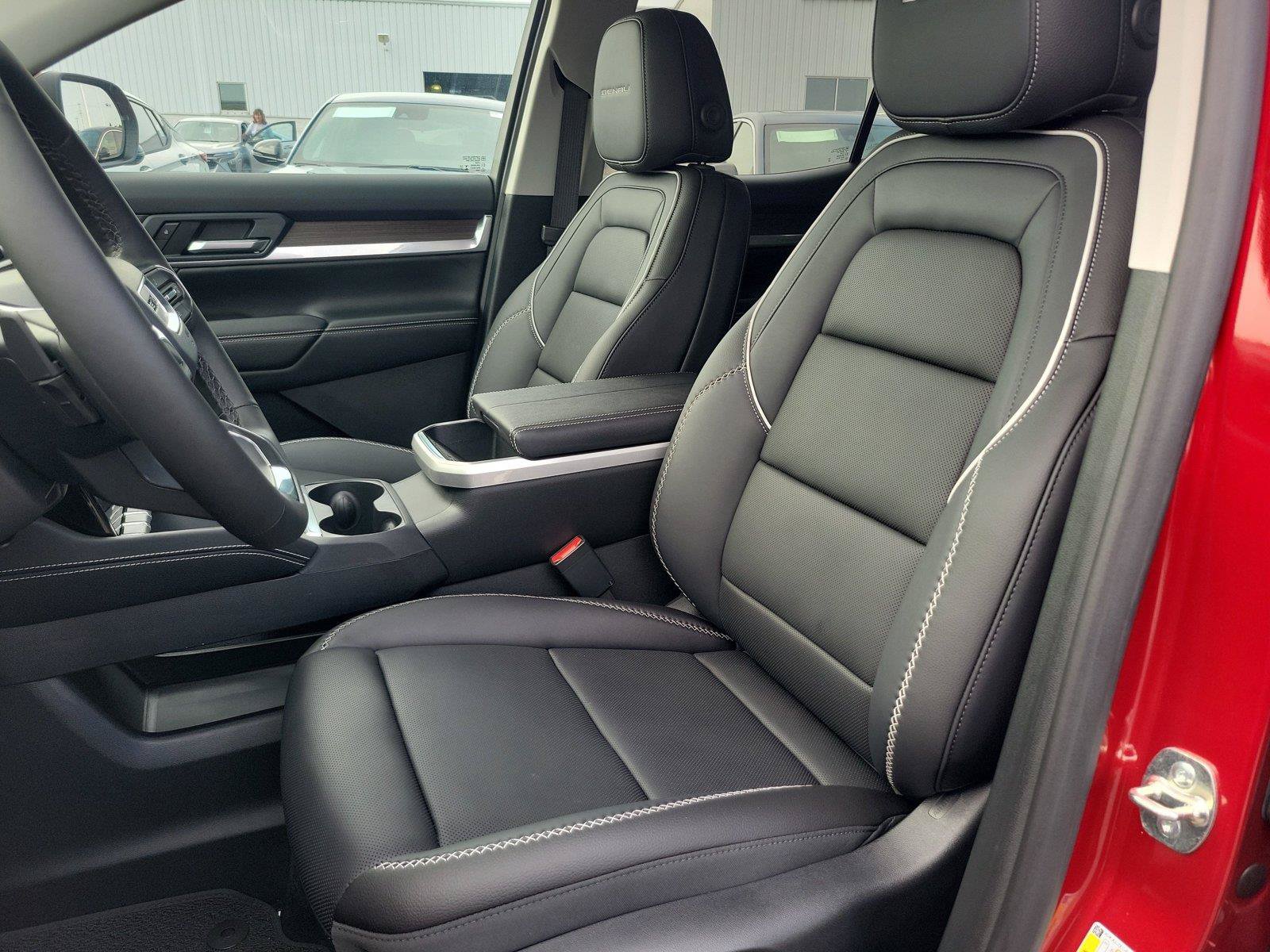 New 2027 GMC Terrain Denali AWD/4WD image 18
