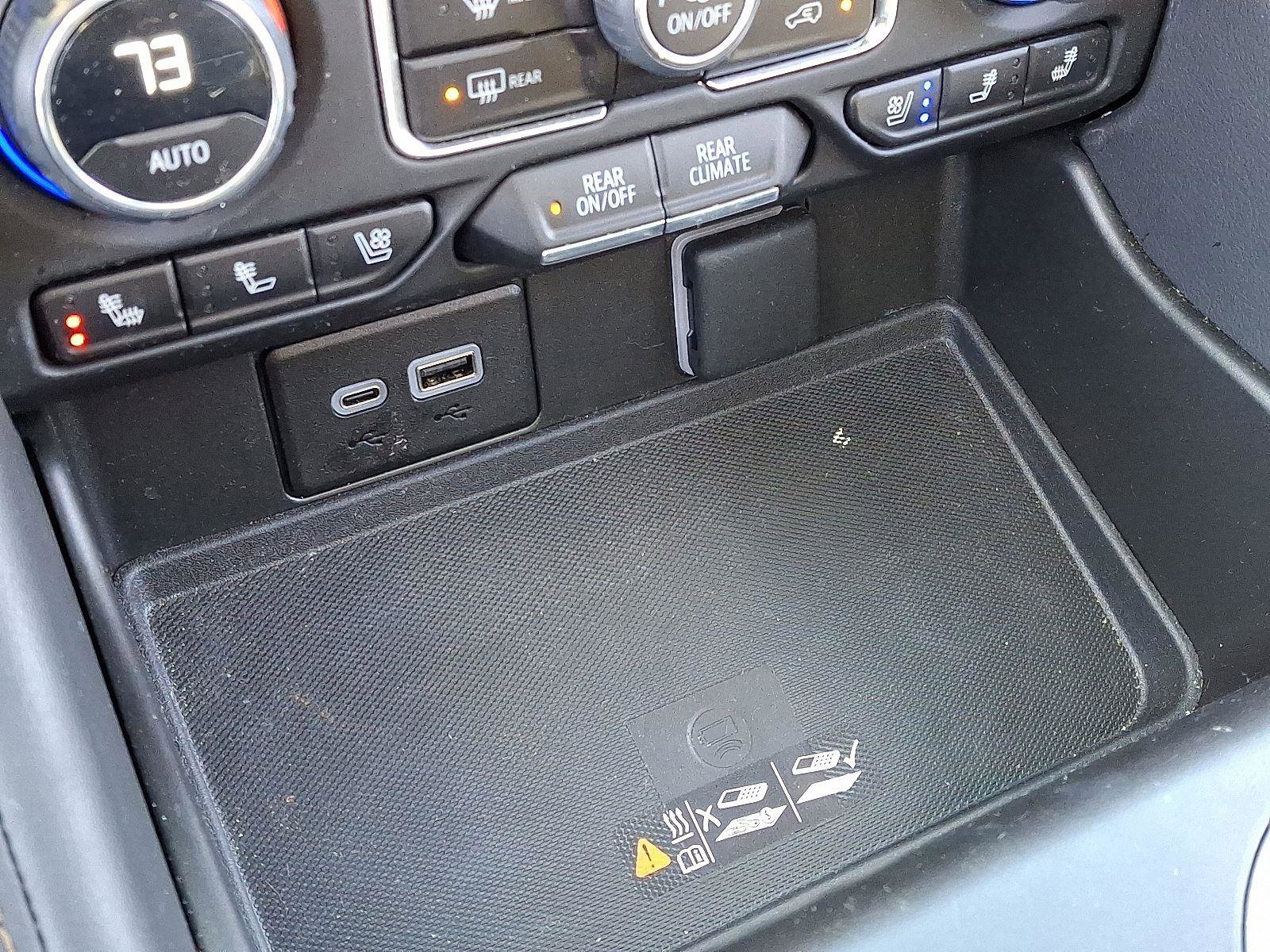 Used 2023 Chevrolet Suburban High Country image 57