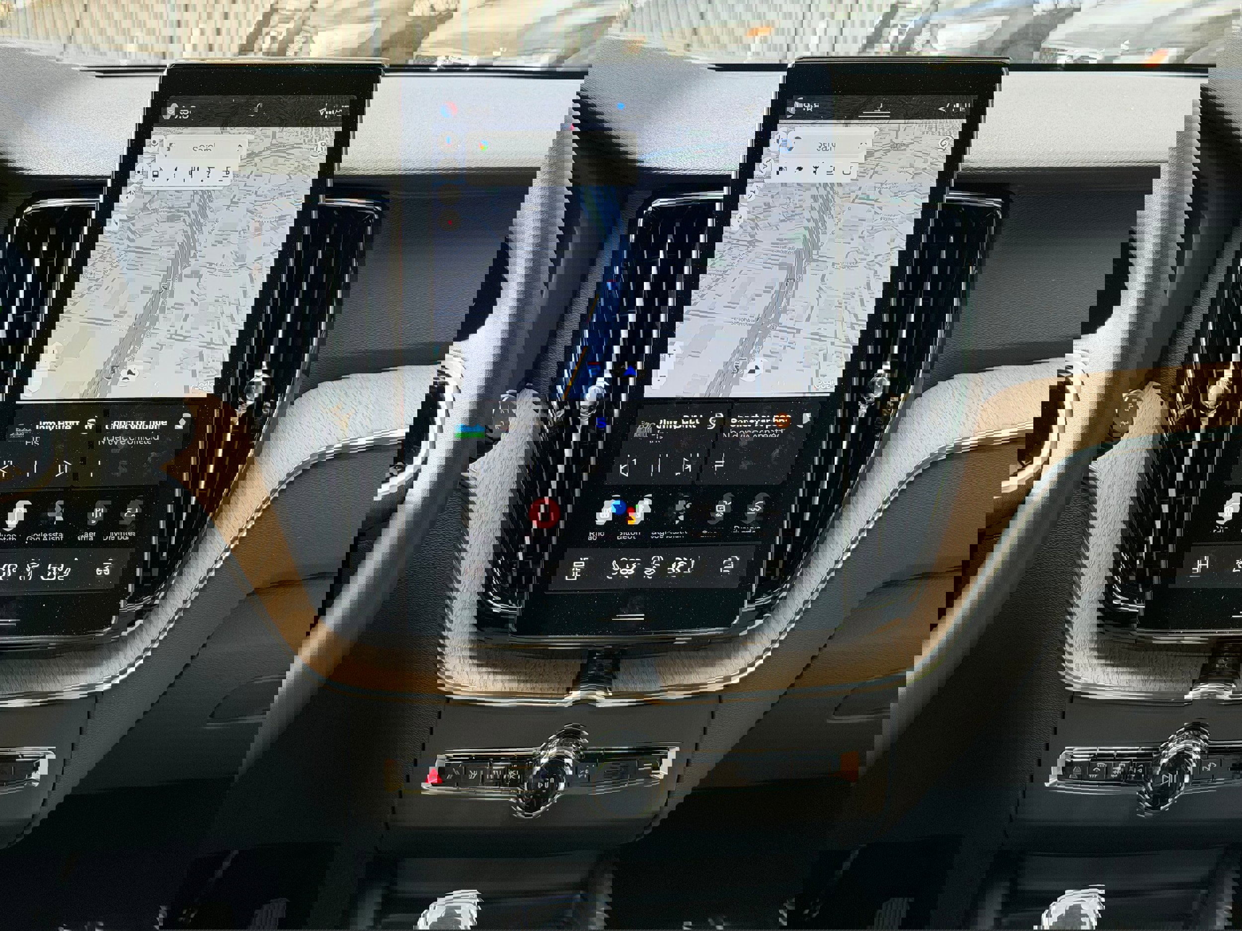 New 2026 Volvo XC60 T8 Plus w/ Protection Package Premier image 12