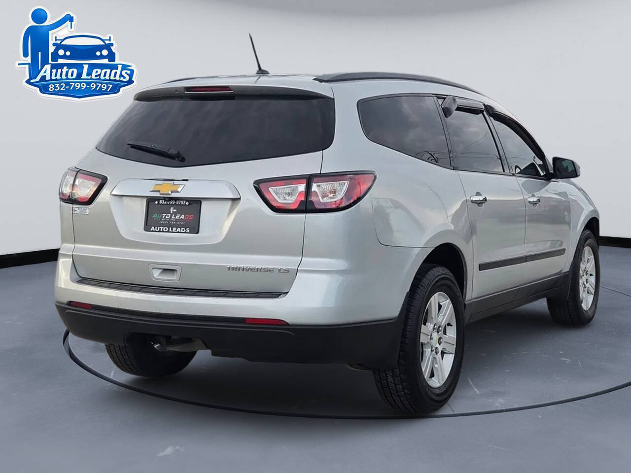 Used 2015 Chevrolet Traverse LS FWD image 5
