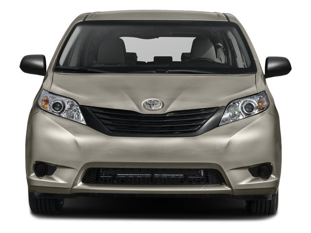 Used 2017 Toyota Sienna L FWD image 4