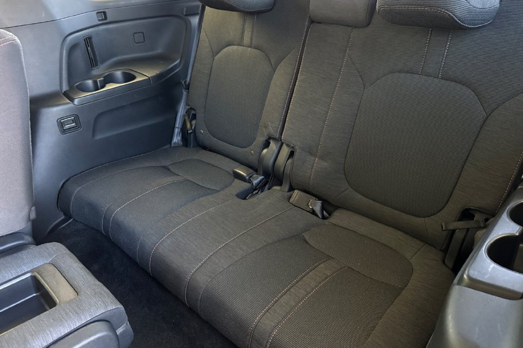 Certified 2024 Honda Pilot Sport image 18