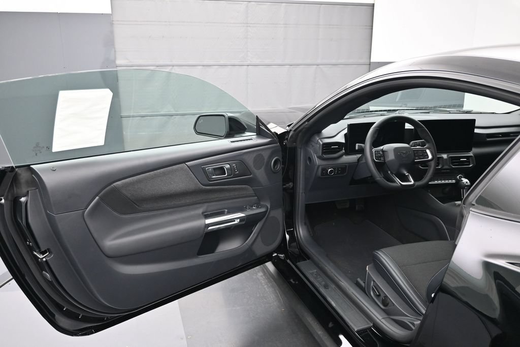 New 2026 Ford Mustang GT RWD image 8
