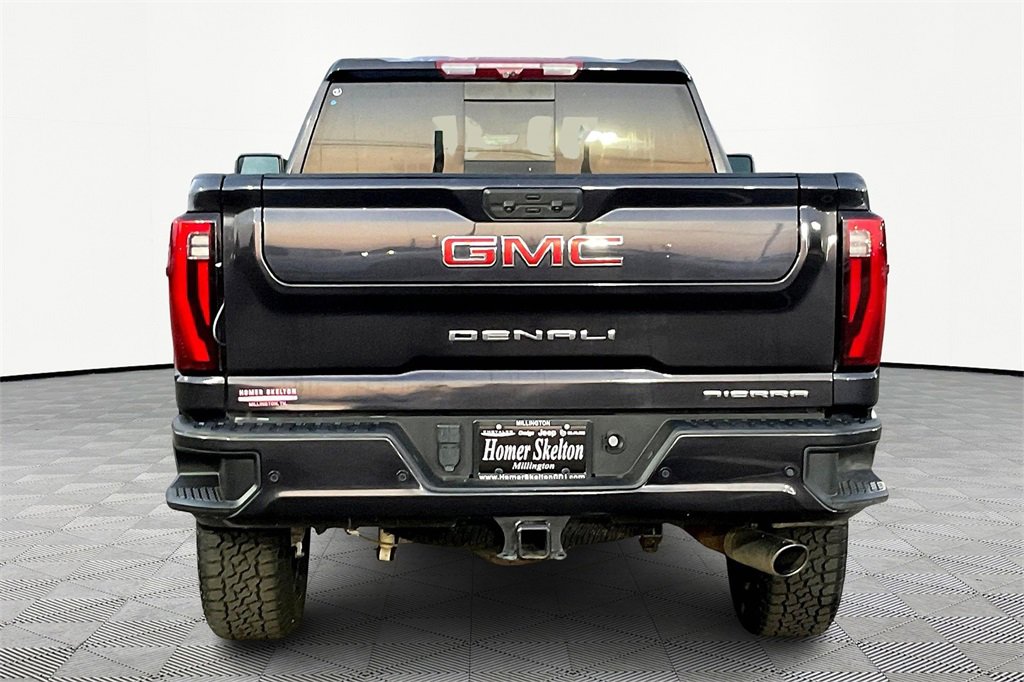 Used 2024 GMC Sierra 2500 Denali w/ Denali Reserve Package image 4