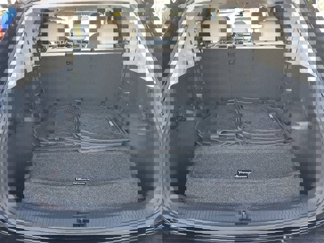 Used 2018 Volkswagen Tiguan SE image 8