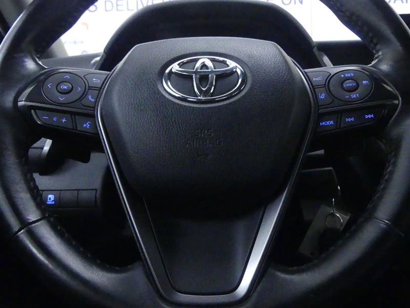 Used 2023 Toyota Camry SE image 16