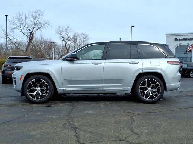 Certified 2022 Jeep Grand Cherokee Summit image 6