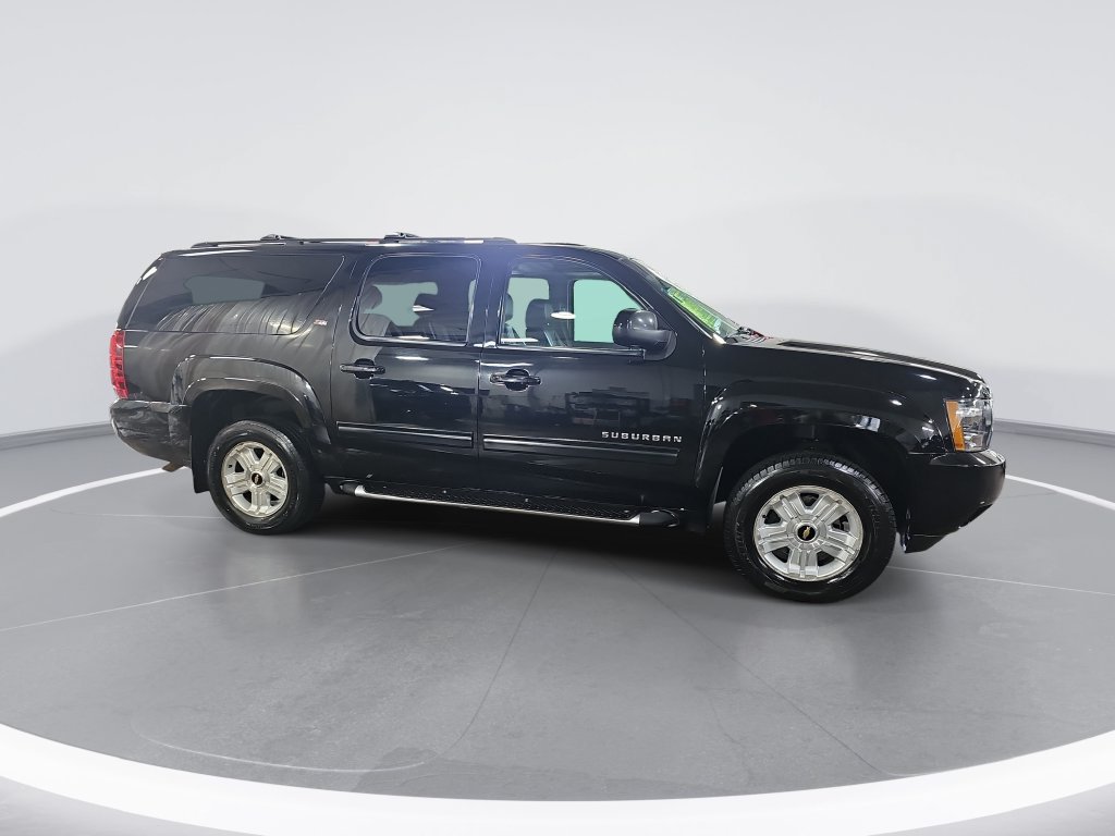Used 2010 Chevrolet Suburban LT AWD/4WD image 2