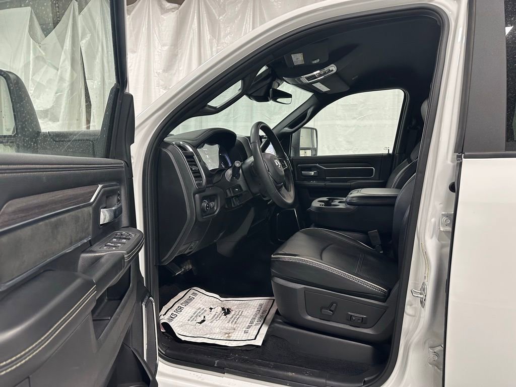 Used 2025 RAM 2500 Laramie image 10