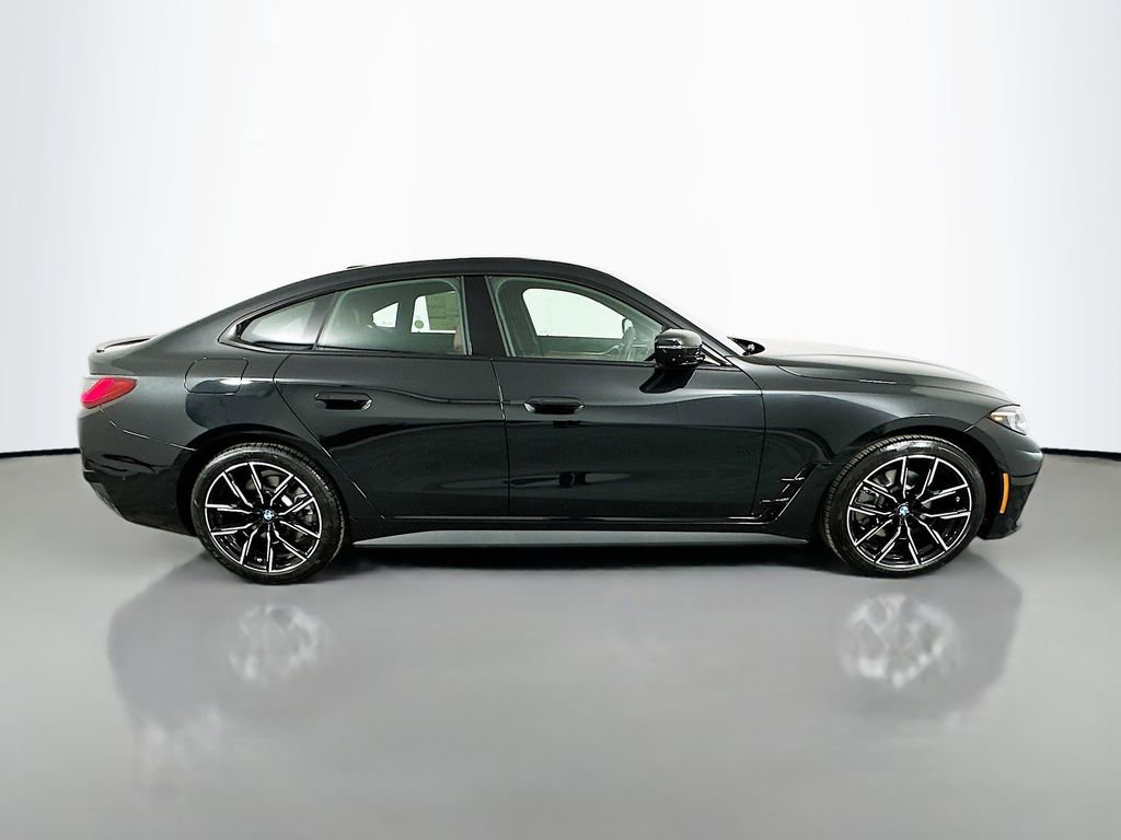 New 2026 BMW 430i w/ M Sport Package image 4