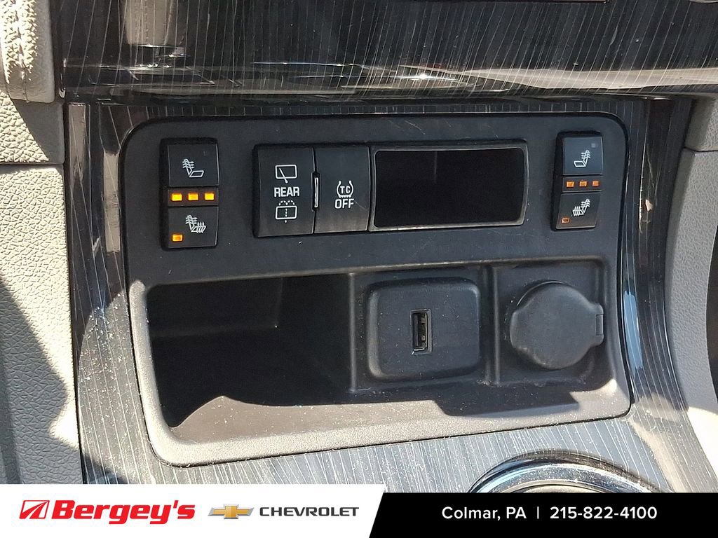 Certified 2016 Chevrolet Traverse LT w/ Style and Technology Package FWD image 28