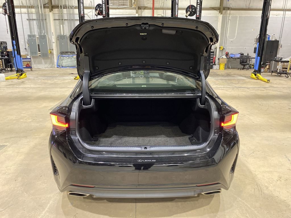 Used 2023 Lexus RC 350 image 23