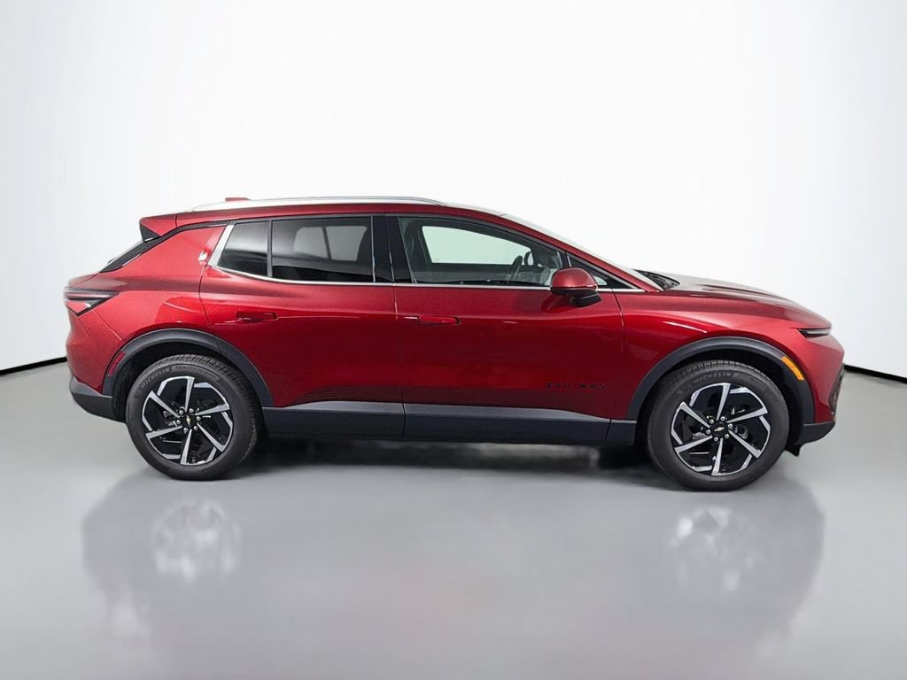 New 2026 Chevrolet Equinox EV LT FWD image 8