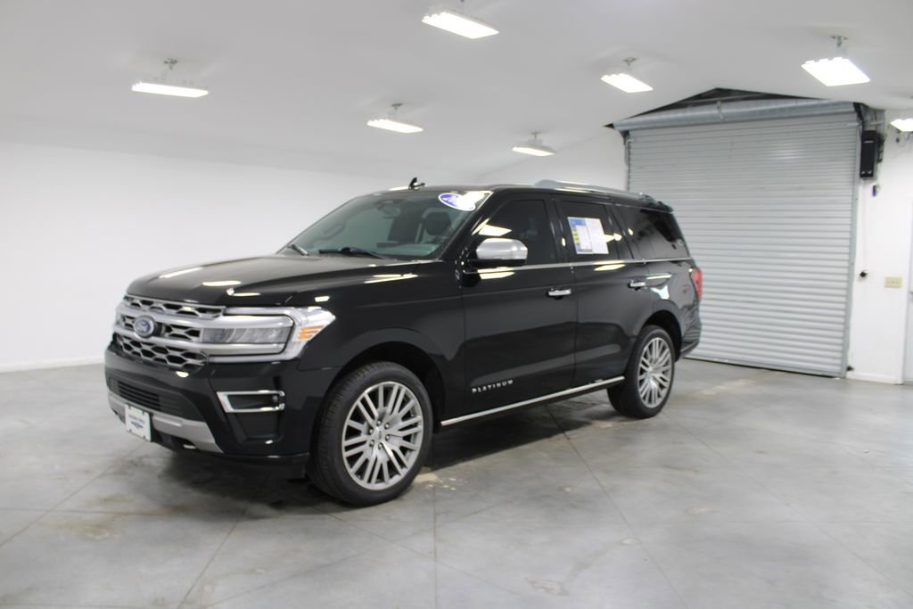 Used 2023 Ford Expedition Platinum AWD/4WD image 4