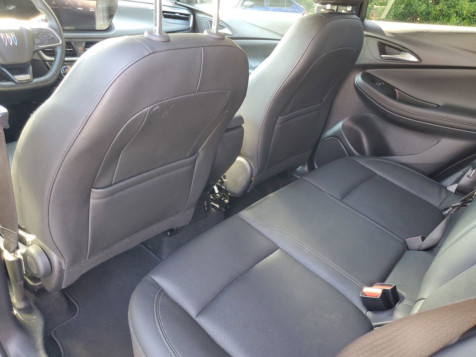 Used 2024 Buick Encore GX Sport Touring image 22