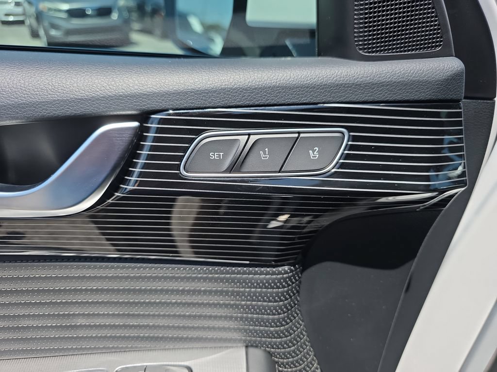 Used 2025 Hyundai Palisade Calligraphy FWD image 18