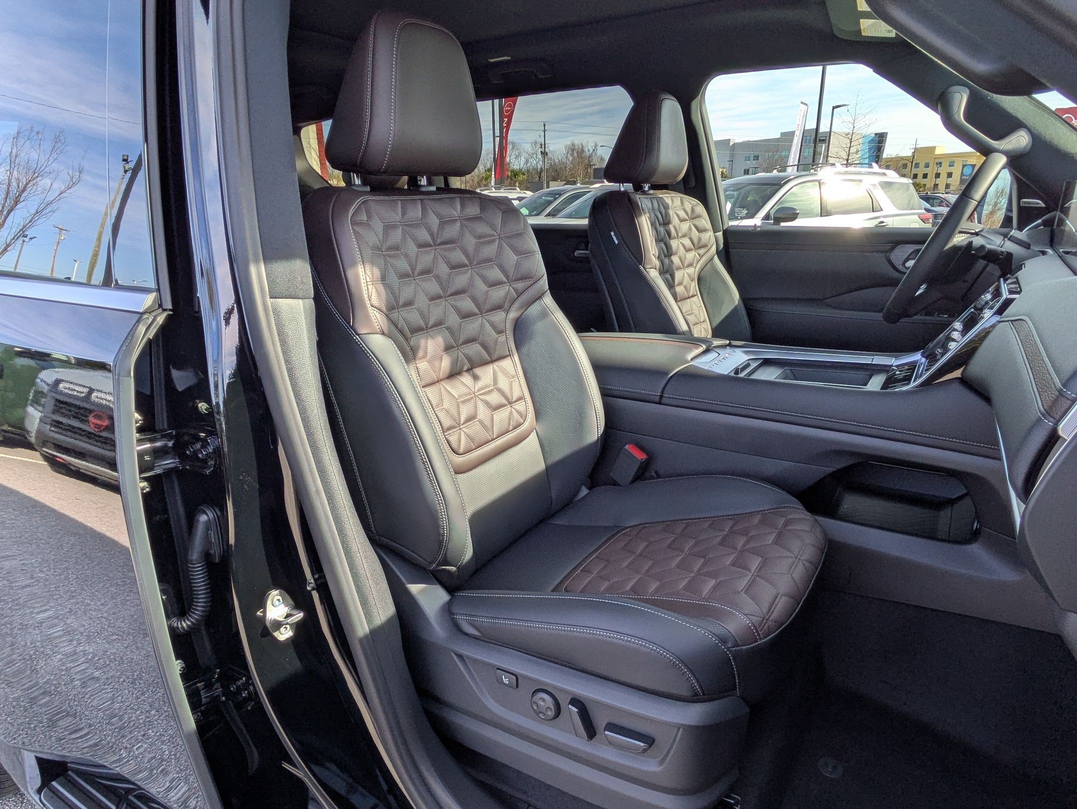 New 2026 Nissan Armada Platinum Reserve AWD/4WD image 37