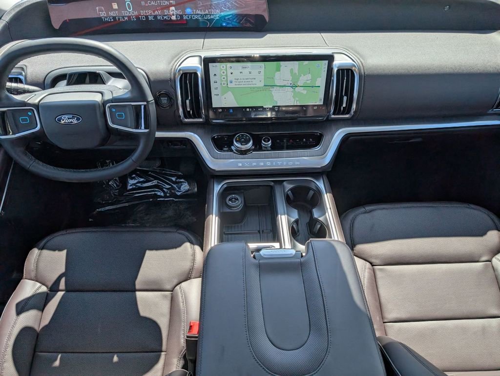 New 2026 Ford Expedition Platinum image 48