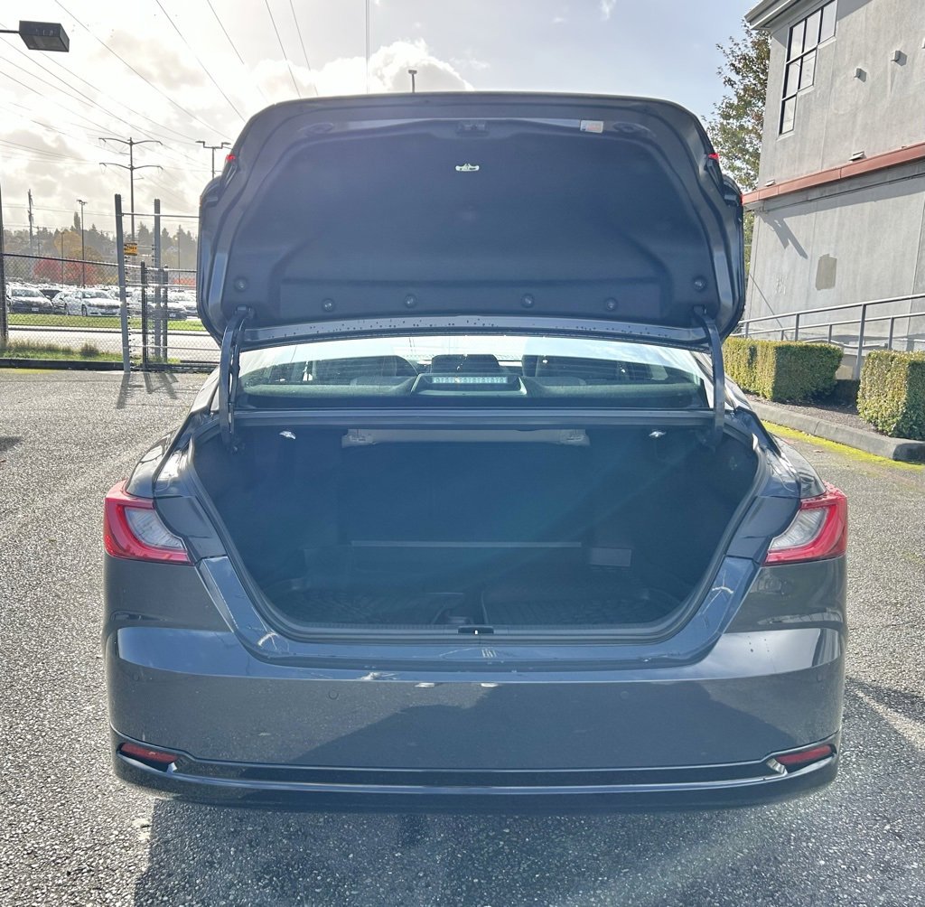 New 2026 Toyota Camry XLE image 25