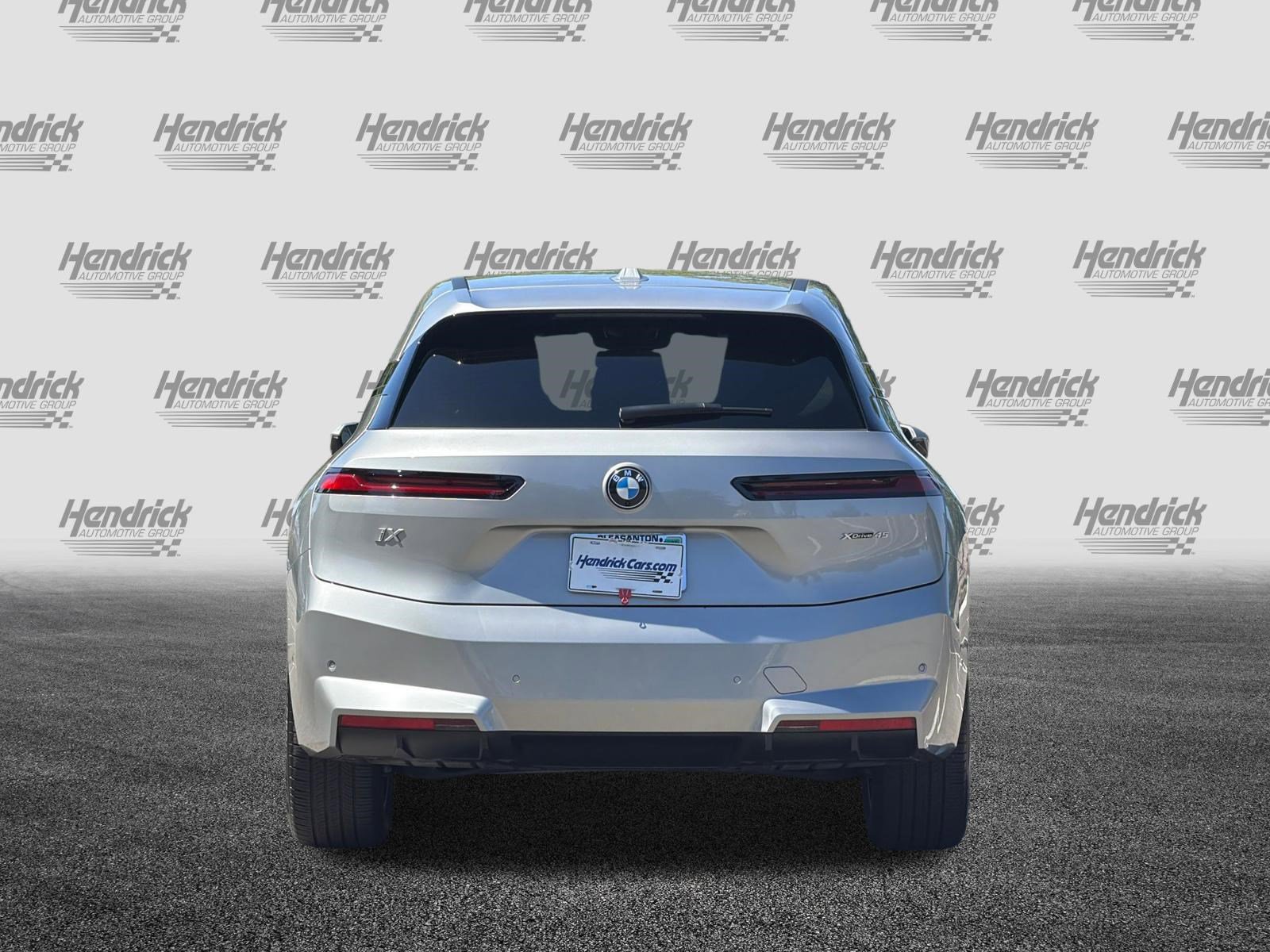 Used 2026 BMW iX xDrive45 AWD/4WD image 6